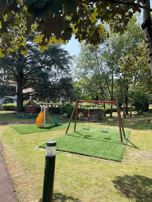 Sejour 4 Personnes - Pays Basque Apartment Uhart-Cize Ngoại thất bức ảnh