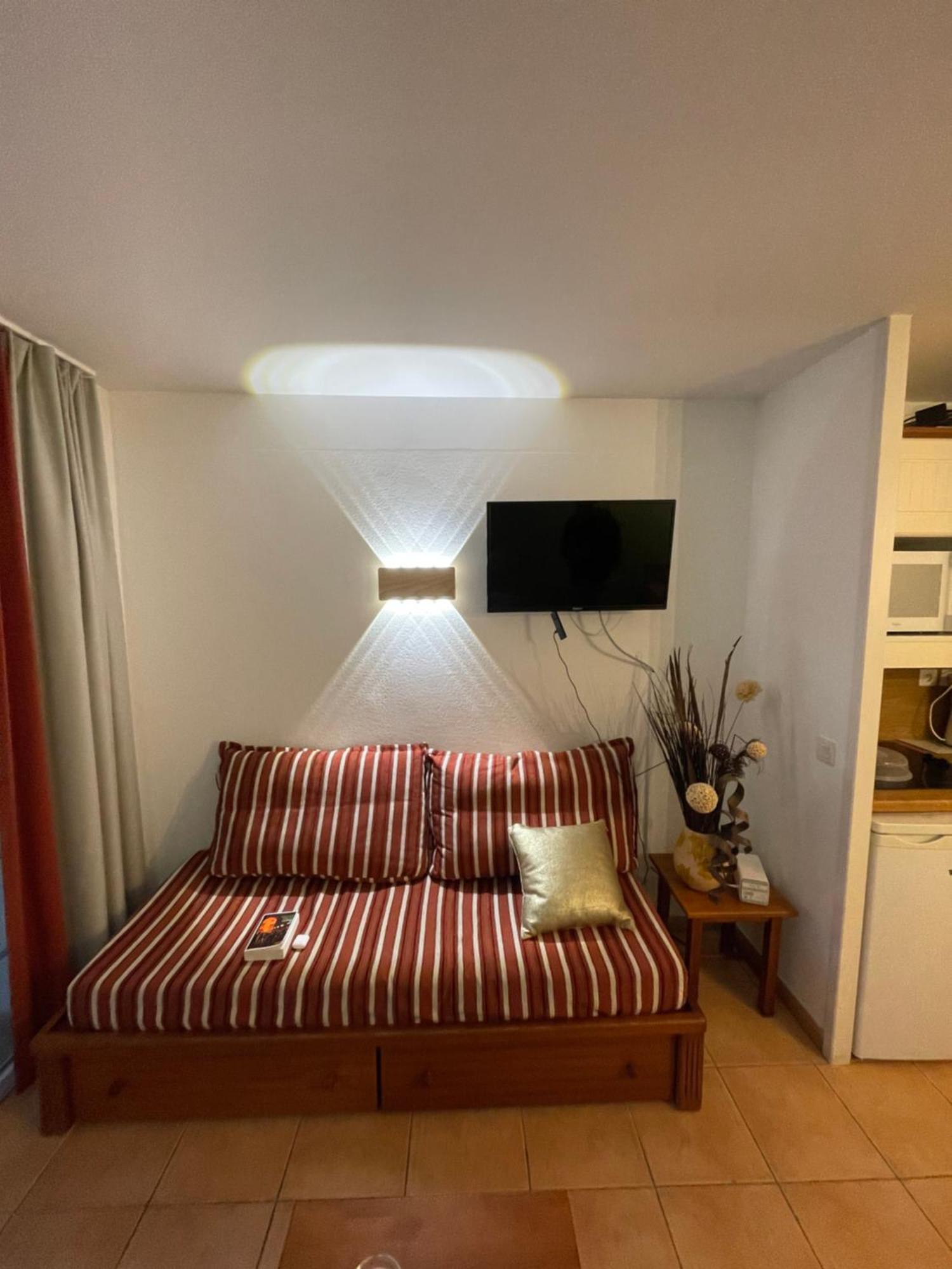 Sejour 4 Personnes - Pays Basque Apartment Uhart-Cize Ngoại thất bức ảnh